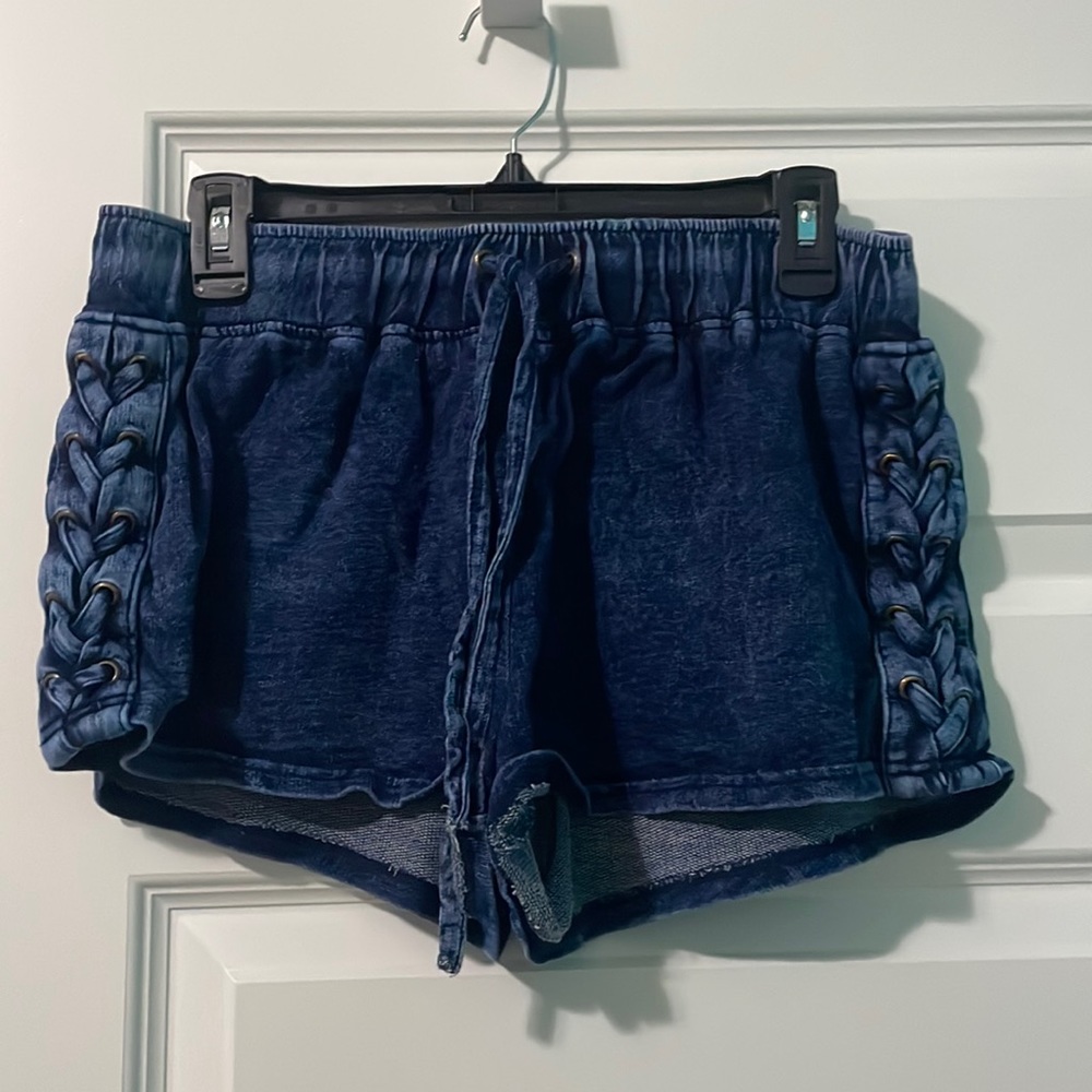 Women’s Shorts